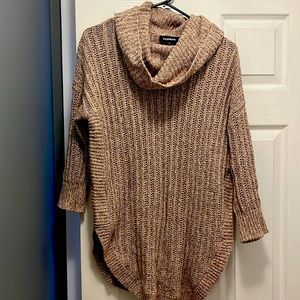 Express cream/tan sweater